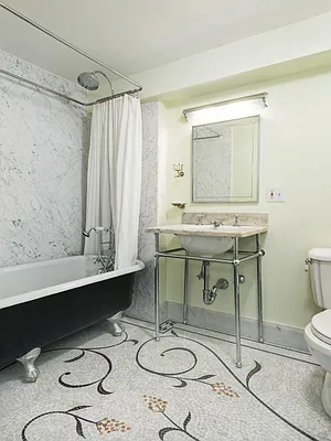 Rented by Sotheby's International Realty | media 45