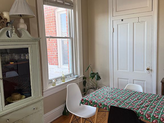 3rd image of 2300 Park Ave #B