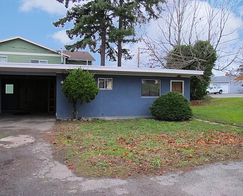 Fireside Duplexes (93 NE Kettle St) Photo 1