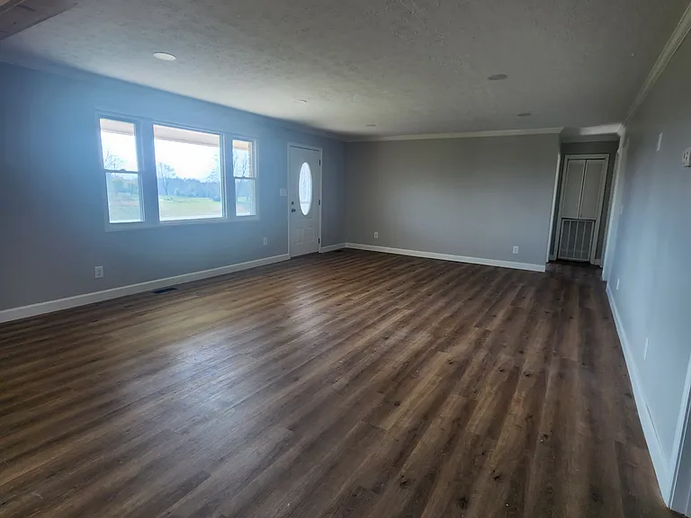 4680 S Grundy Quarles Hwy — Photo 15