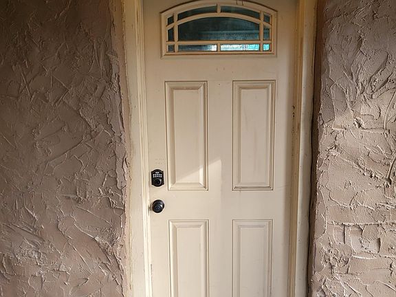 4th image of 2211 E 4th Ave #2211