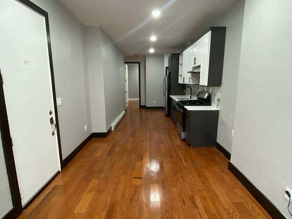 1st image of 45 Saint Pauls Ave #1G