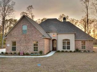 1210 Dry Crk, Haughton, LA 71037