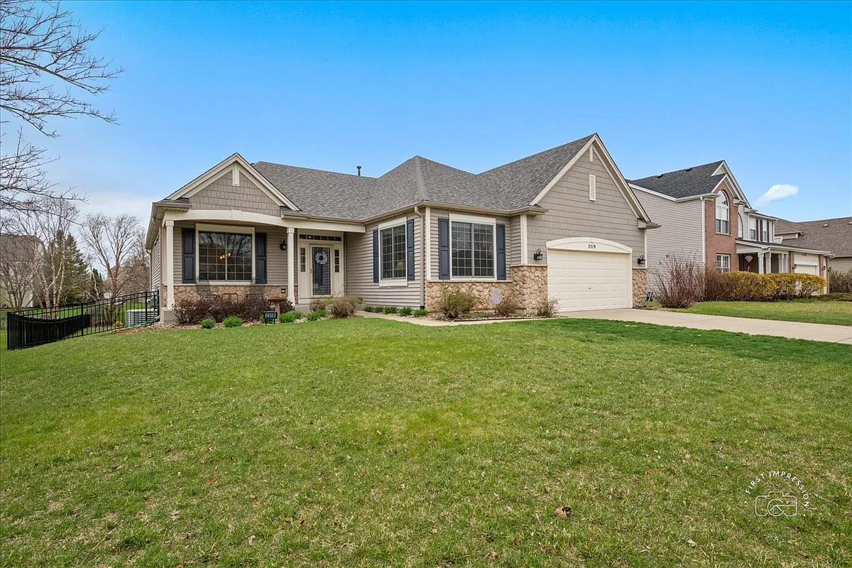 2519 Imgrund Rd photo 1
