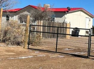 1004 24th St NW, Rio Rancho, NM 87144