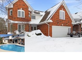223 Glenvalley Dr, Cambridge, ON N1T 1R3