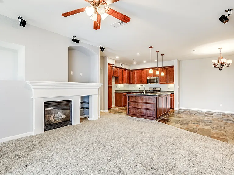 3606 Finnian Way — Photo 3