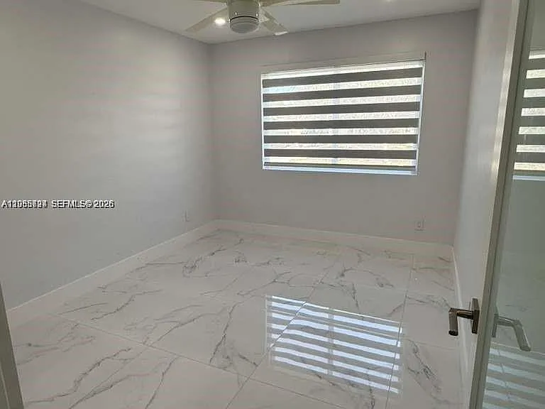 19020 SW 91st Ave — Photo 7