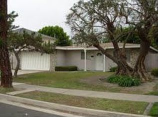 7061 Betty Dr, Huntington Beach, CA 92647