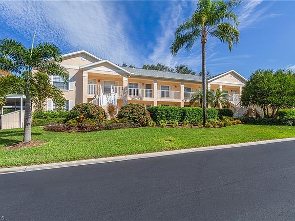 4th image of 765 Wiggins Lake Dr #3-104