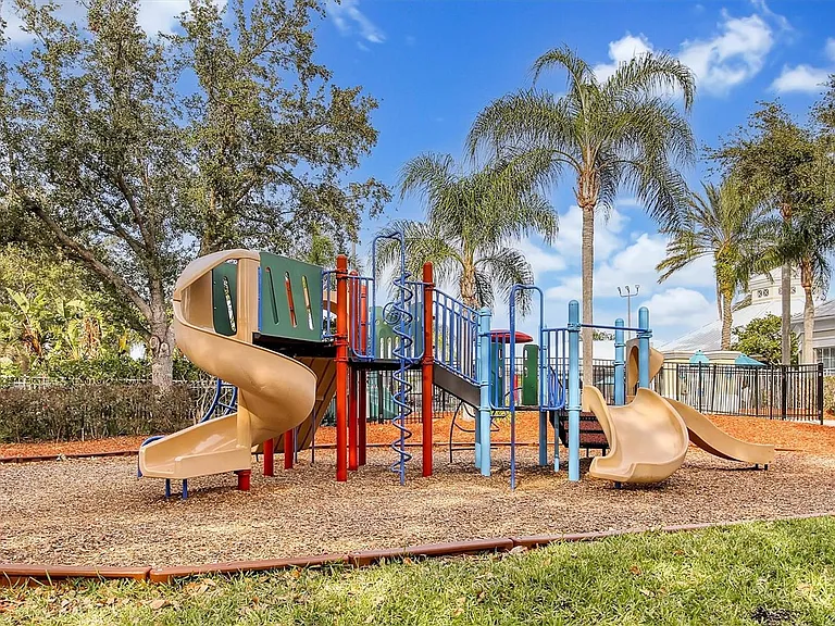2306 Silver Palm Dr #105 — Photo 47