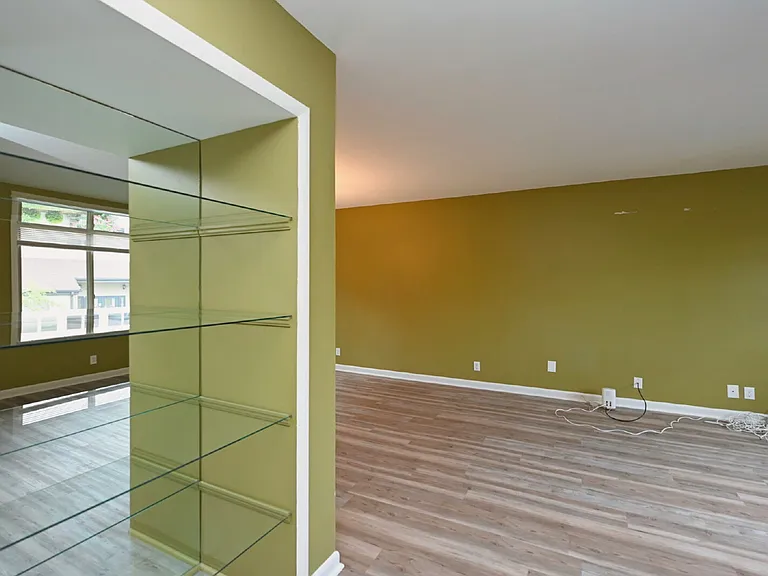215 Summit Ridge Dr — Photo 46