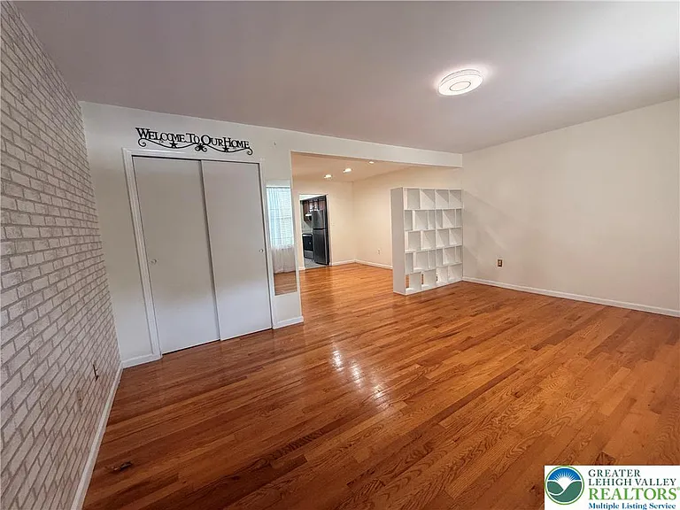 170 Springhouse Rd — Photo 2