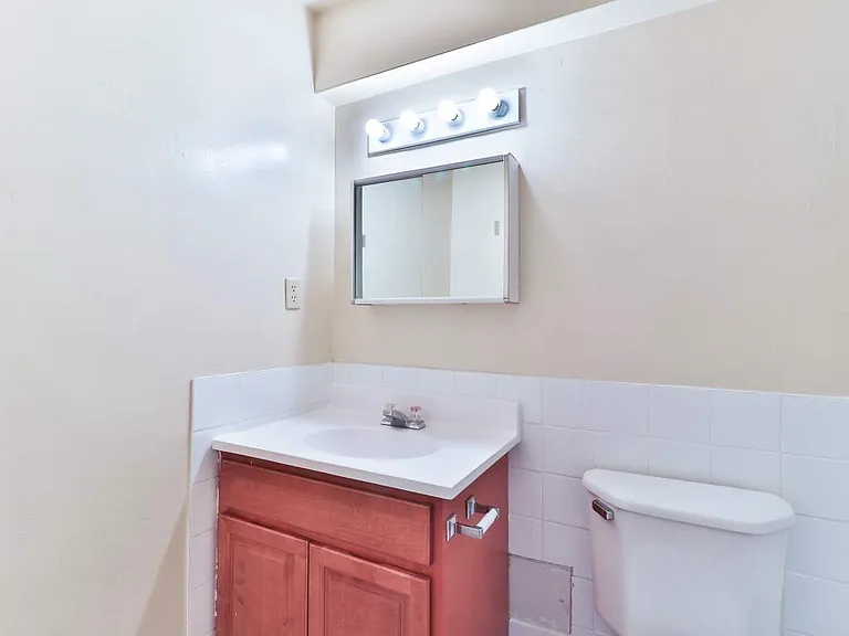 20 Carabob Ct — Photo 20