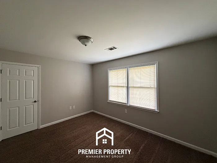 7118 Roundstone Dr — Photo 17
