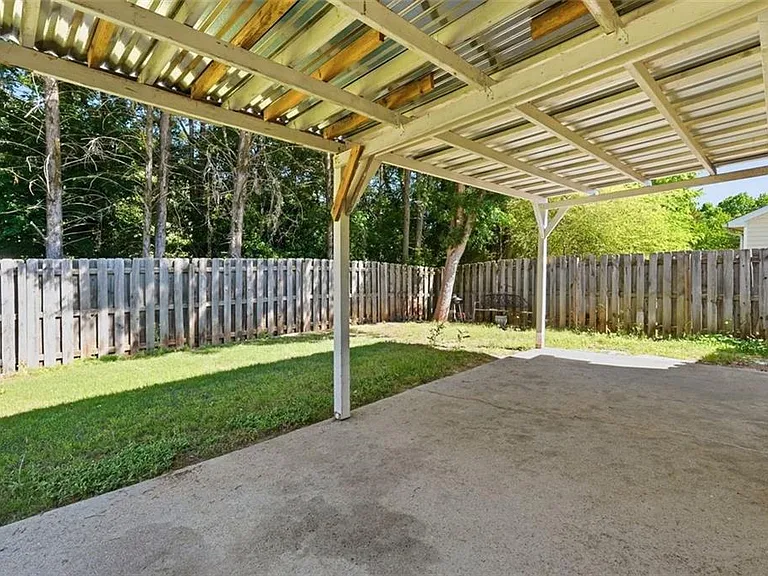 540 Sterling Hill Dr — Photo 29
