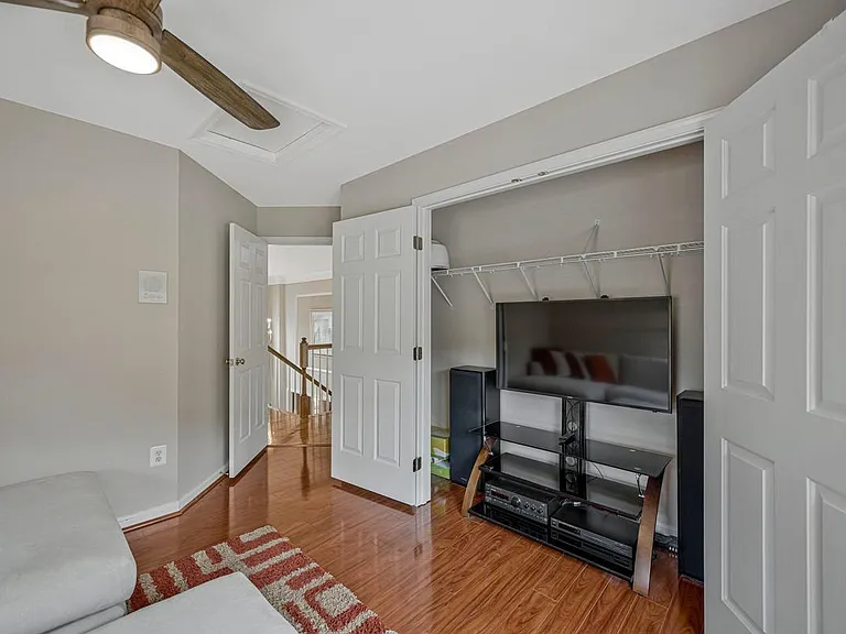 1117 Horizon View Pl — Photo 25