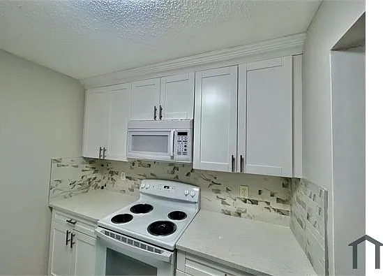1014 Meadows Cir #1014 — Photo 5