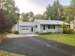 4951 Bear Rd, Liverpool, NY 13088