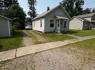 230 E Chestnut St, Morenci, MI 49256