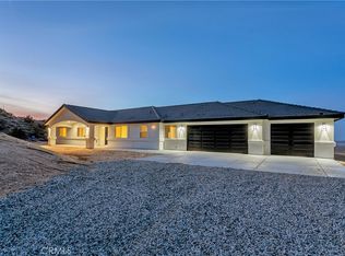 9353 Crystal Aire Rd, Pinon Hills, CA 92372