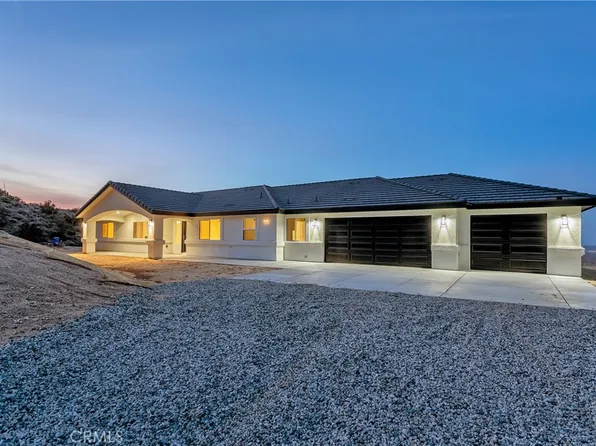 9353 Crystal Aire Rd, Pinon Hills, CA 92372