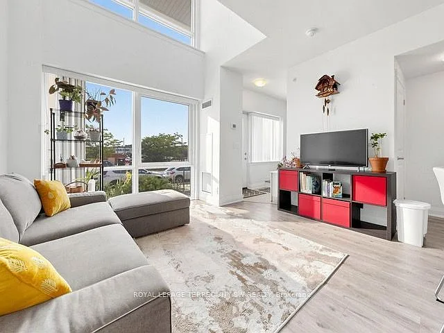 3 bed, $3,400 — Photo 4