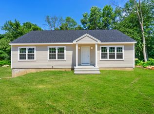 753 Raymond Hill Rd, Uncasville, CT 06382