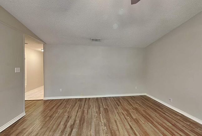 1st image of 6115 Autumn Springs Dr