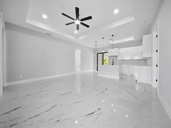 764 Bianca AVE S, LEHIGH ACRES, FL 33974