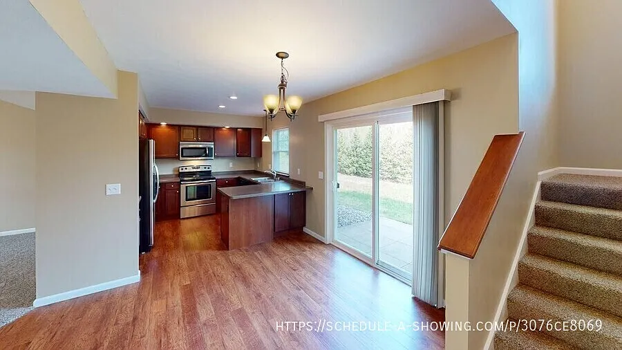 3 bed, 2.5 bath, $2,595 — Photo 4