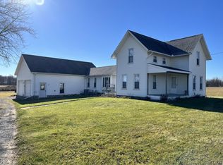 9735 Pennington Rd, Tecumseh, MI 49286