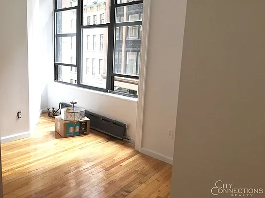 Rented by City Connections Realty | media 17