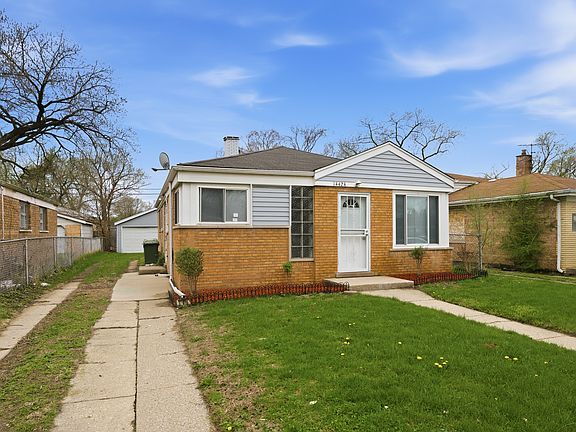 2nd image of 14424 University Ave