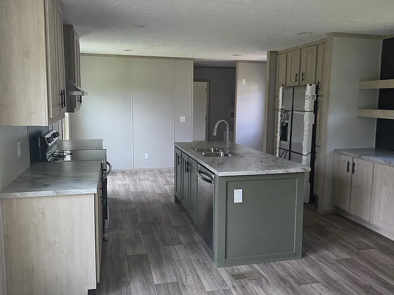 611 Wright Ln — Photo 11