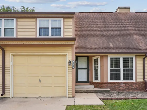4803 Ponderosa Dr, Waterloo, IA 50701