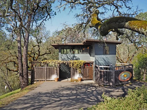 316 Deer Path Drive, Geyserville, CA 95441