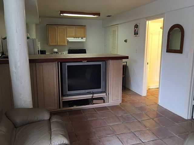 Living room Kitchen