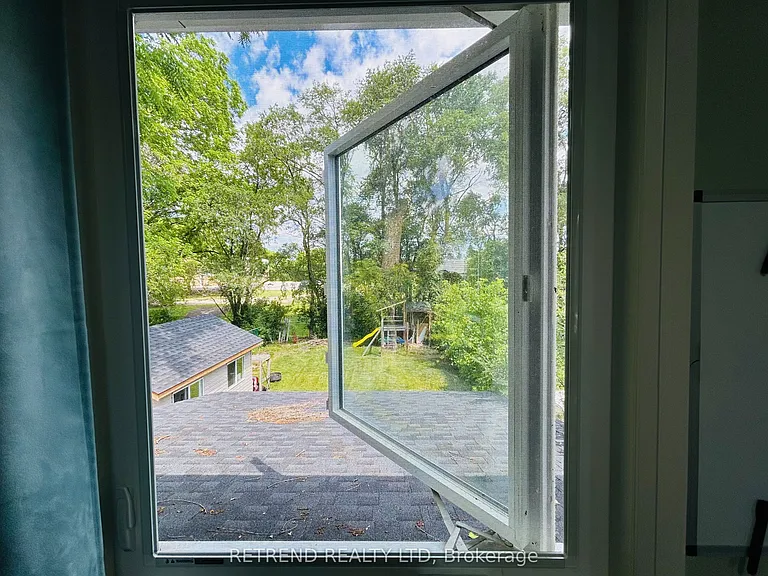 22 Wentworth Ave — Photo 33