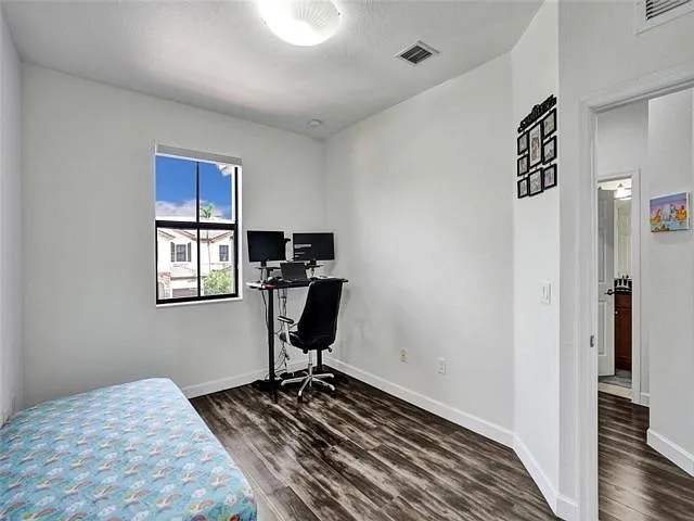 8768 NW 98th Ave — Photo 8