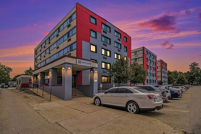 001_img_7952-twilight (1)_07112024
