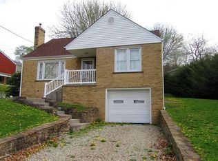 28 Wayne Ave, Jeannette, PA