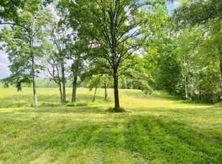 630 Old Stage Rd, Mc Ewen, TN 37101