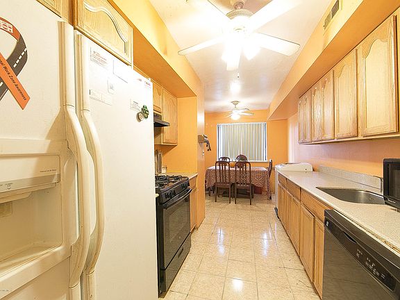 4th image of 234 Steuben St #A