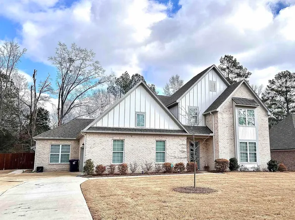 60 Taylors Way, Moody, AL 35004