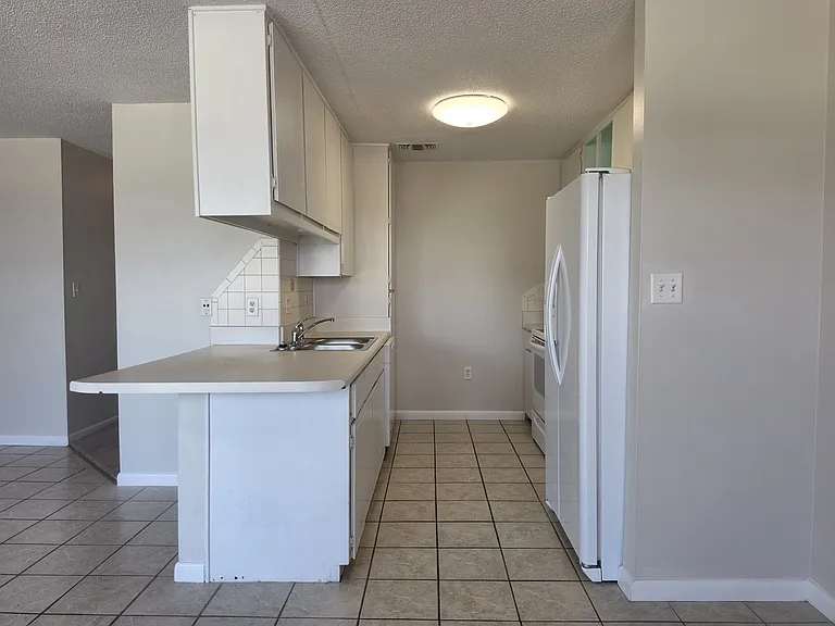 1448 Tina Dr #1 — Photo 17