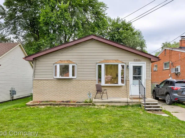 11864 Camden St, Livonia, MI 48150