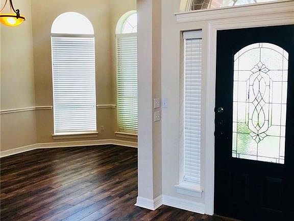 5th image of 1822 Bluffwood Pl
