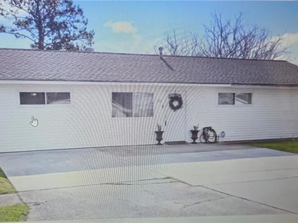 353 Helis Dr, Westwego, LA 70094