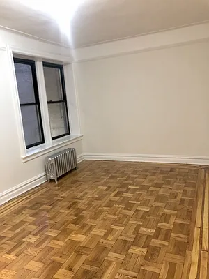 Rented by Silverstreet RE LLC | media 4